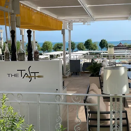 Premier Beach-luxury Studio-first Line Sveti Vlas