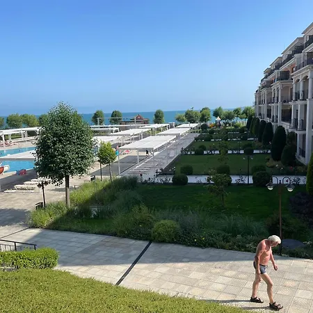 Διαμέρισμα Premier Beach-luxury Studio-first Line