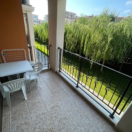 Premier Beach-luxury Studio-first Line Свети-Влас