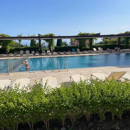 Premier Beach-luxury Studio-first Line Daire