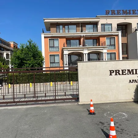 Premier Beach-luxury Studio-first Line Апартаменты *
